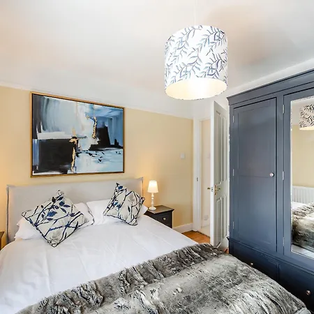 بيت للعطل Place *