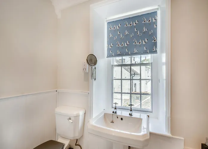 Place * カートメル